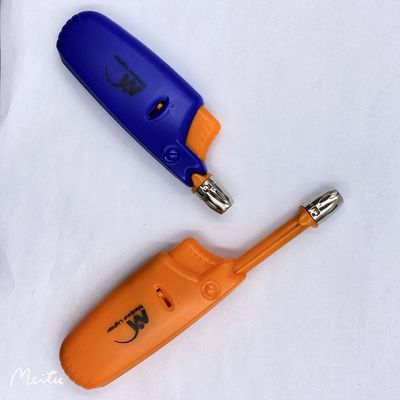 再充填可能なブタンガスキャンドル キッチンストーブライター 68*27.8*13mm OEMカラーを受け入れる