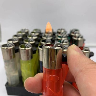 プラスチックの指の火器 直接販売 再充填可能なタバコ火器 7.47*2.24*1.7CM