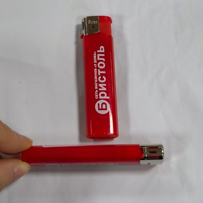 スリムなデザインのためのブラックゴムカラープラスチック電子ライター
