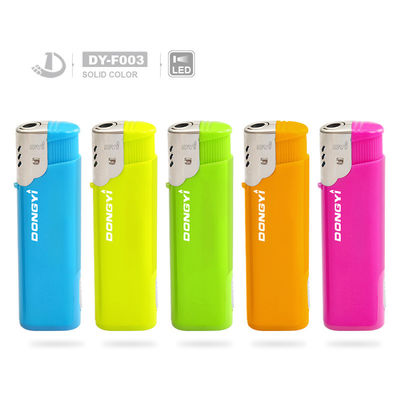 プラスチック製の再充電可能なLEDランプ付きの防風灯 再充電可能なLEDランプを含む