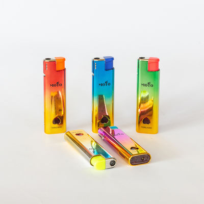 ファッショナブルなデザイン Dy-F018 防風プラスチックガスライター