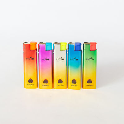 ファッショナブルなデザイン Dy-F018 防風プラスチックガスライター