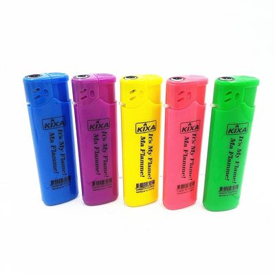 美しい蝶のパターン パーソナライゼーション 携帯 リフィール可能なキャンドル 電動点灯器